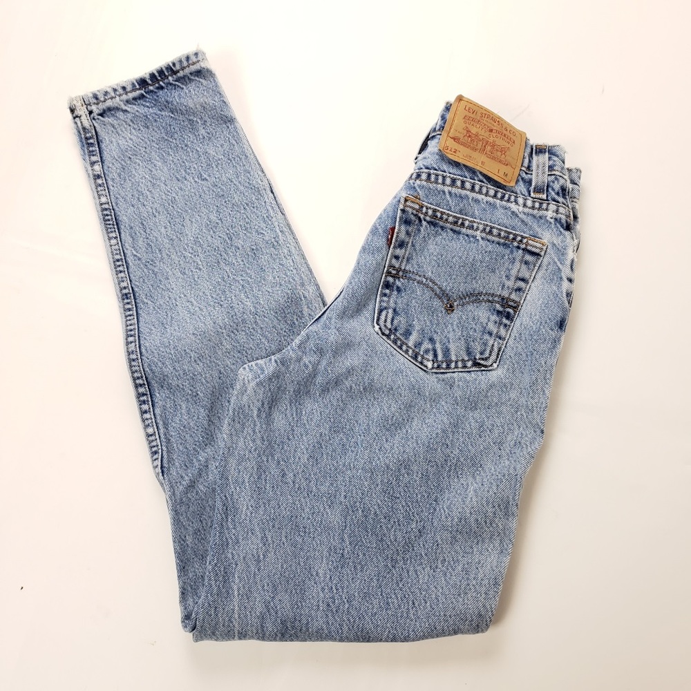Women's Vintage 512 Levi's Size 7 Mom Jeans
